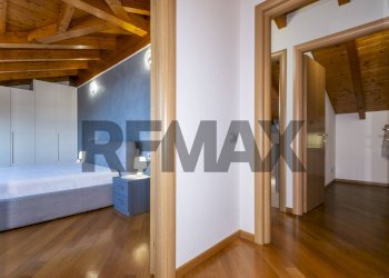 Camera / camera da letto - Two-room apartment Via Adamello
 
23/a, Almenno San Salvatore - photo 19