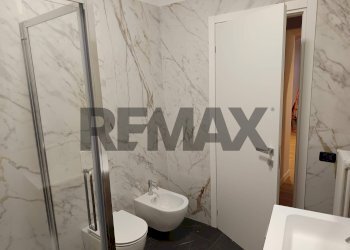 Bagno - Trilocale VIA ARENA
 
5, Bergamo - foto 9