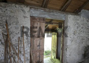 Stanza vuota - Casa indipendente Via Crosere
 
39, Lamon - foto 32