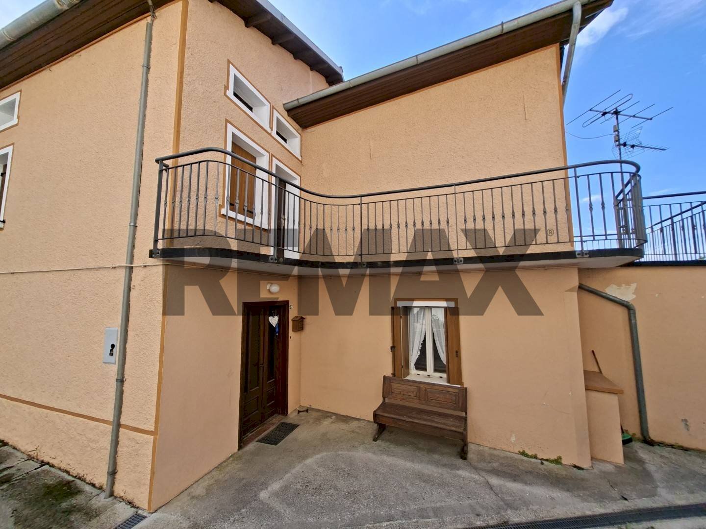 Casa all\'aperto - Casa semi indipendente Via Placido Fabbris
 
157, Alpago - foto 1