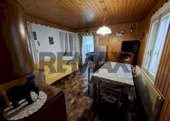 Sala da pranzo - Casa semi indipendente Via Placido Fabbris
 
157, Alpago - foto 8