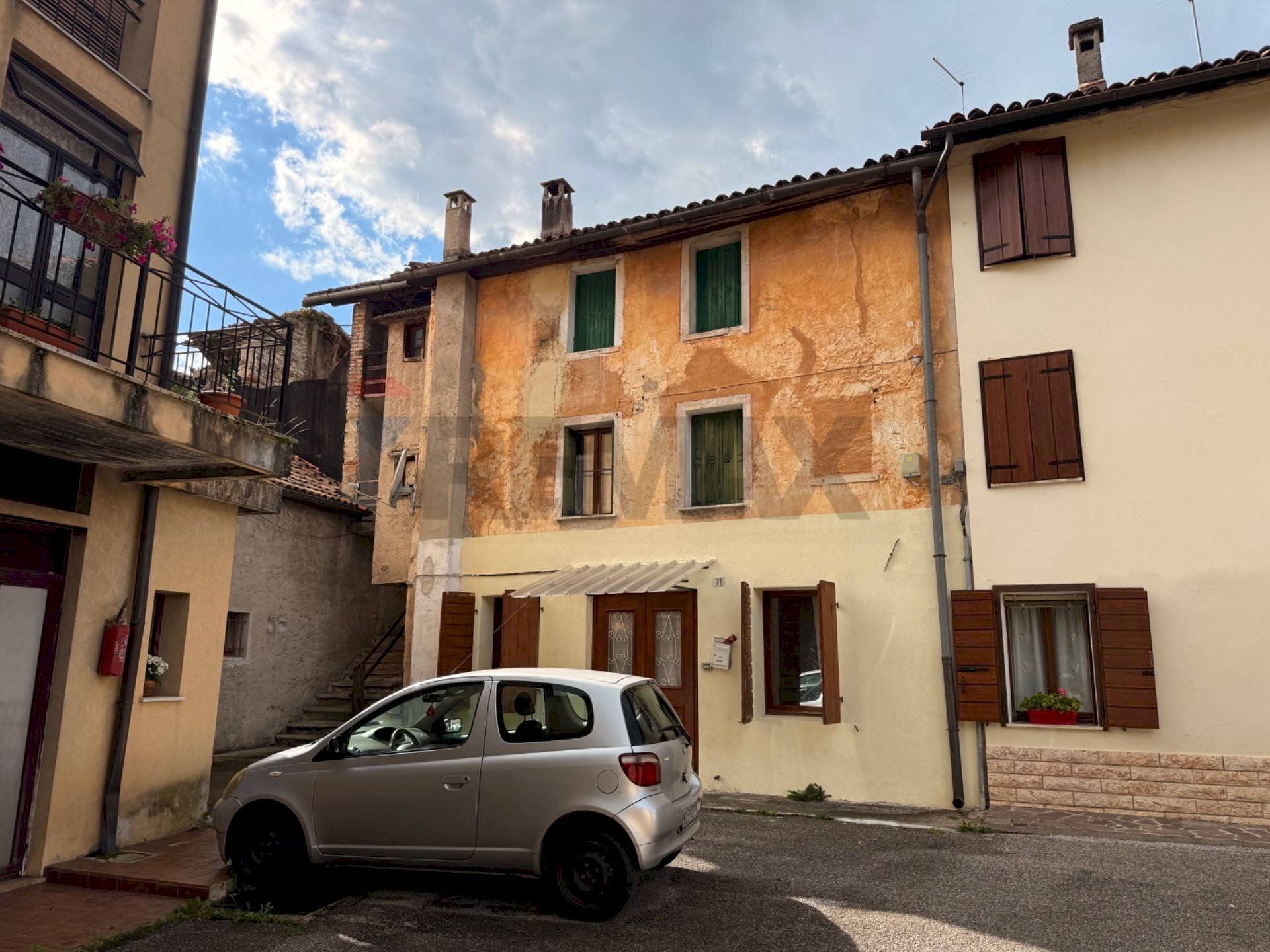 Edificio all\'aperto - Appartamento Via Per Nogarè
 
69, Belluno - foto 1