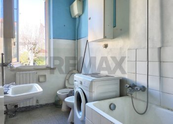 Bagno - Trilocale Viale Mazzini
 
3, Montemarciano - foto 15
