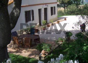Casa all\'aperto - Independent house Via Sant'Amico
 
49, Morro d'Alba - photo 6