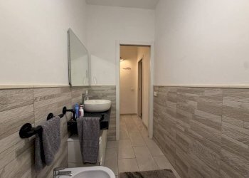 Foto 20 - Three-room apartment Via Troina
 
7, Palermo - photo 20