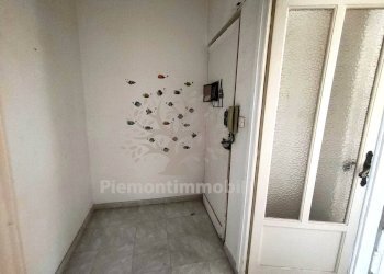Foto 2 - Bilocale via messina
 
15, Collegno - foto 2