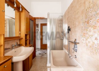 Bagno - Three-room apartment VIA PODGORA
 
22, Cusano Milanino - photo 17