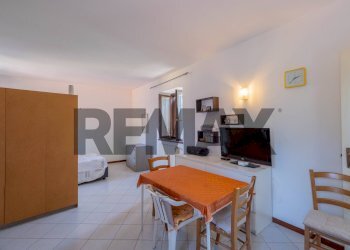 Sala da pranzo - Monolocale via cesare battisti
 
39, Somma Lombardo - foto 8