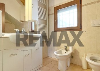 Bagno - Quadrilocale Via Carlo Tivaroni
 
4, Padova - foto 14