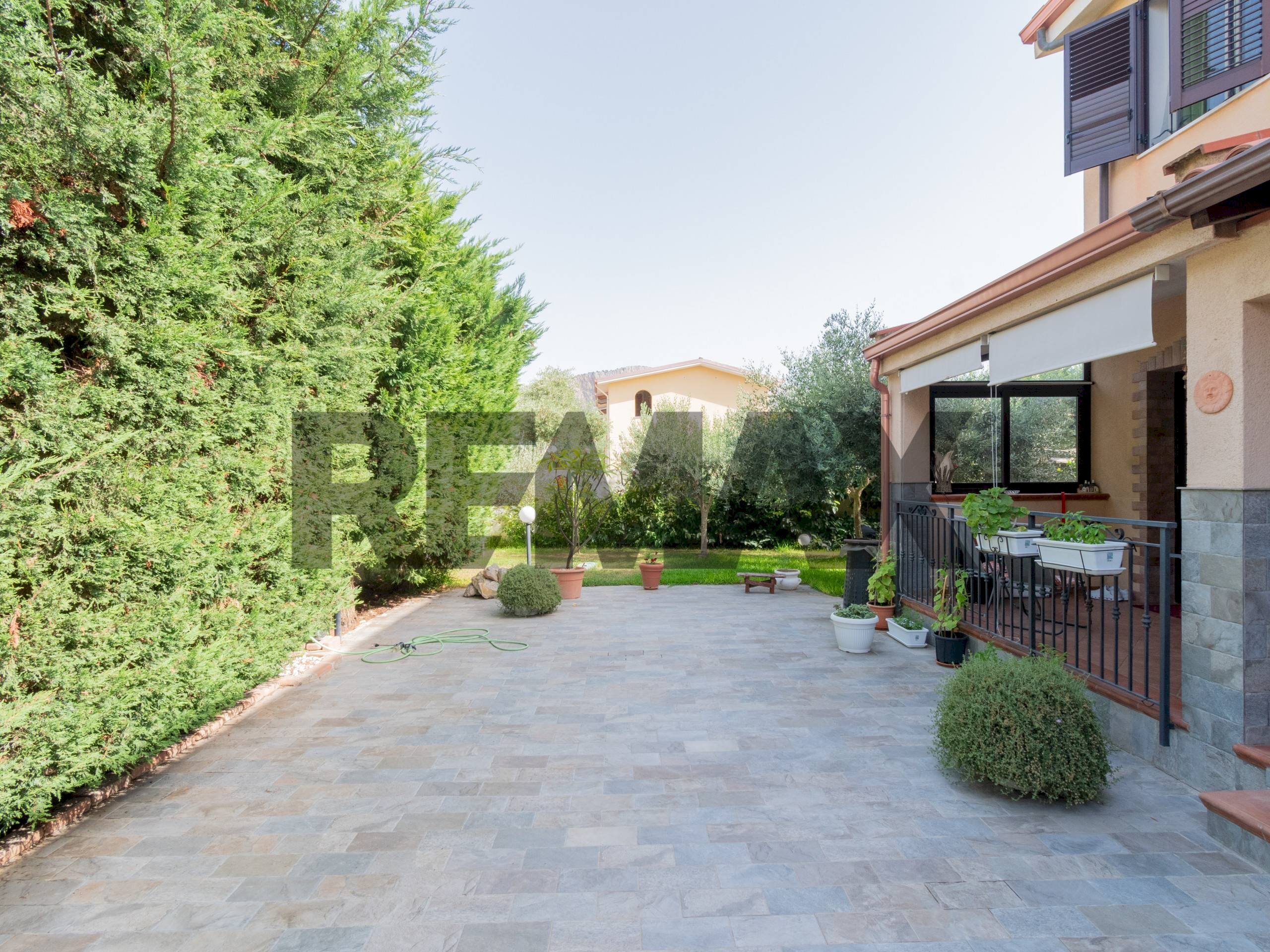 Terrazza - Villa Via Americo Vespucci
152, Carini - foto 2