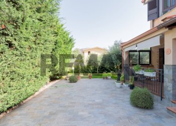 Terrazza - Villa Via Americo Vespucci
 
152, Carini - foto 2