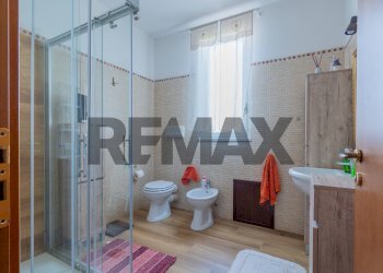 Bagno - Villa Via Americo Vespucci
 
152, Carini - foto 13