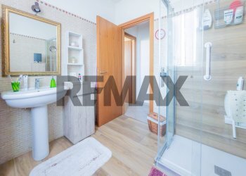 Bagno - Villa Via Americo Vespucci
 
152, Carini - foto 38