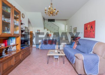 Soggiorno - Villa Via Americo Vespucci
 
152, Carini - foto 5