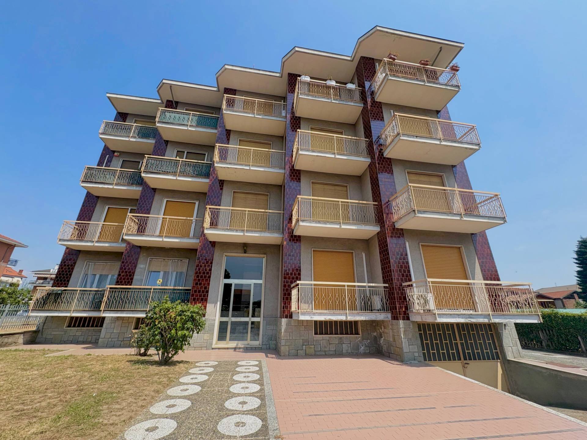 Foto 1 - Quadrilocale Viale Italia
 
4, Leini - foto 1