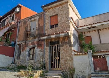 Casa all\'aperto - Casa indipendente via poggio del carancino
 
104, Siracusa - foto 2
