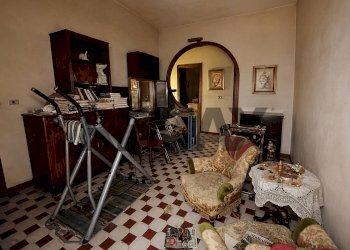 Sala da pranzo - Casa indipendente via poggio del carancino
 
104, Siracusa - foto 28