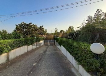 Edificio all\'aperto - Villa contrada randello STRADA PROVINCIALE 85 KM 4, 25
 
snc, Ragusa - foto 30