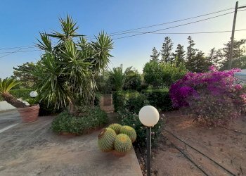 Giardino - Villa contrada randello STRADA PROVINCIALE 85 KM 4, 25
 
snc, Ragusa - foto 35