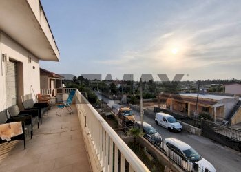 Balcone - Villa Via Perù
 
11, Vittoria - foto 30