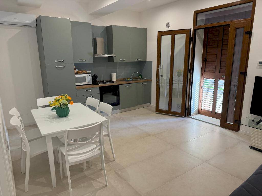 Foto 1 - Casa indipendente via rodolfo beretta
 
1, Cascina - foto 1