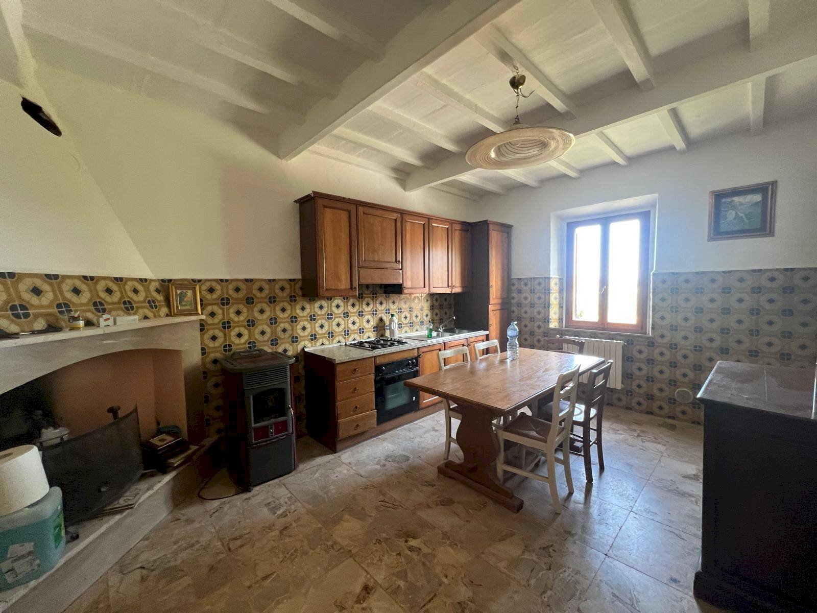 Foto 1 - Independent house via di pian del pruno
 
1, Chianni - photo 1