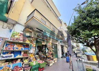 Edificio all\'aperto - Commercial Premises CORSO EUROPA
 
170, Marano di Napoli - photo 21