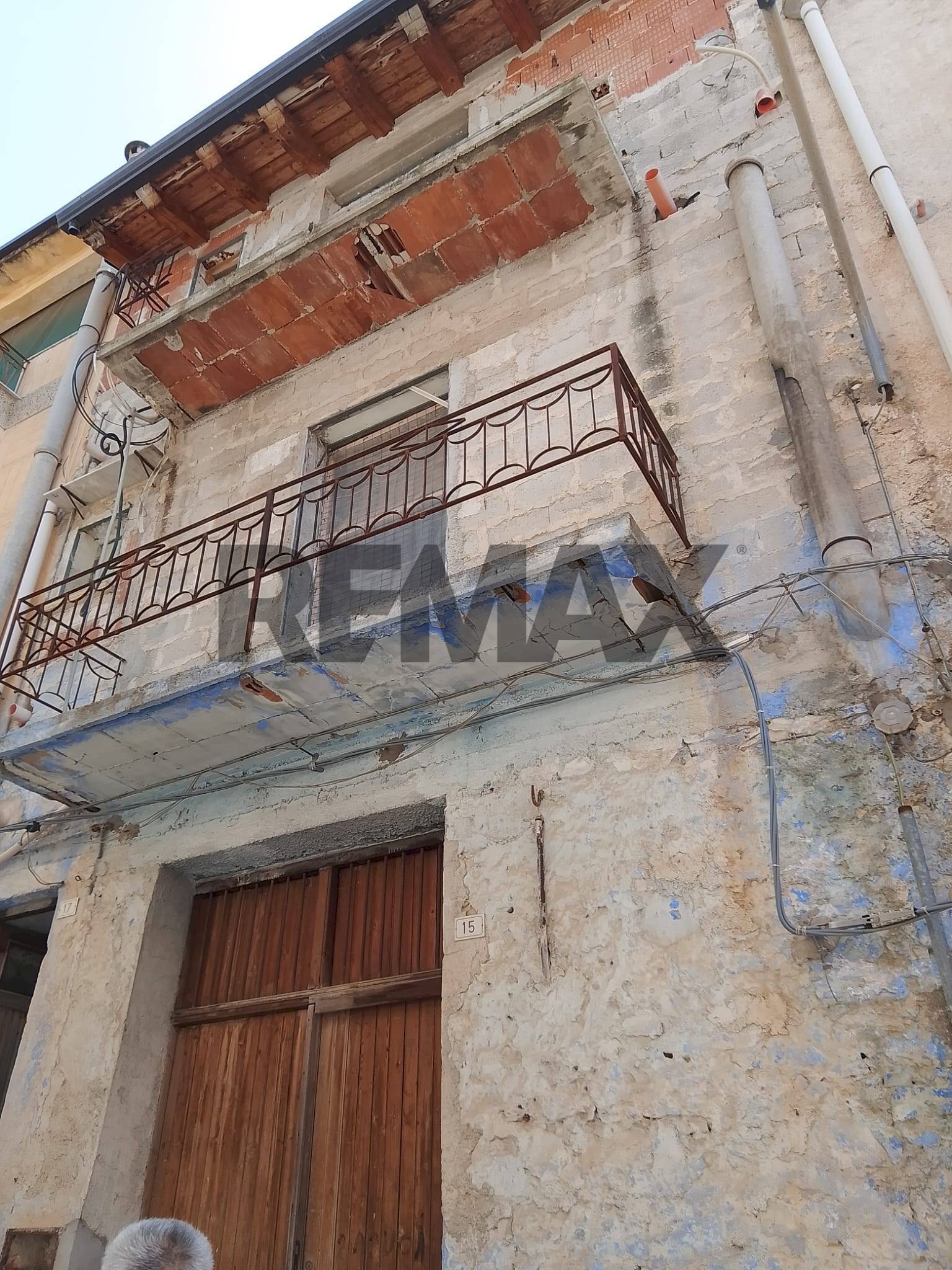 Edificio all\'aperto - Casa indipendente Via Gorgo
15-17, San Giuseppe Jato - foto 2