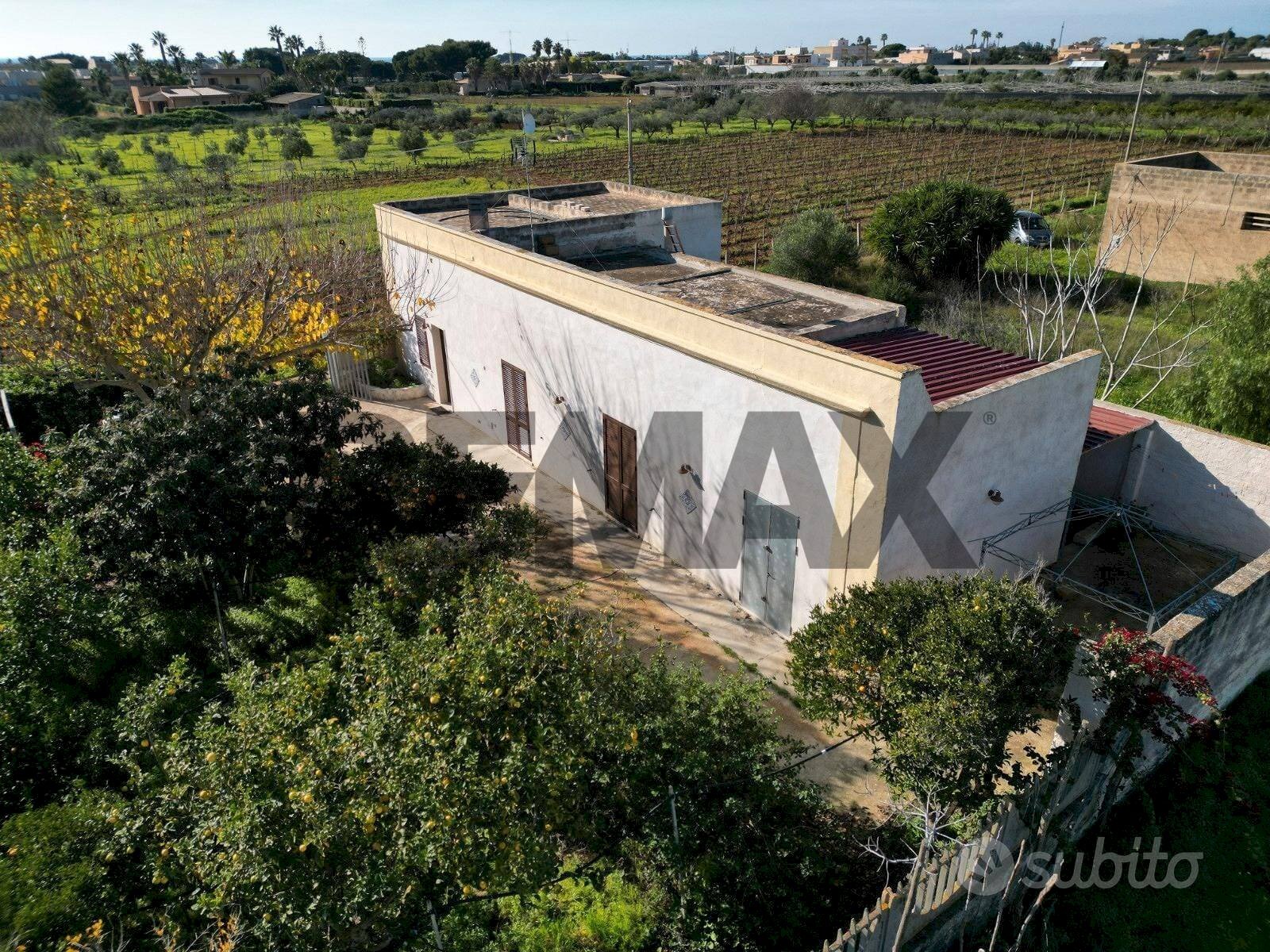 Casa all\'aperto - Villa contrada Berbarello
 
439, Marsala - foto 1