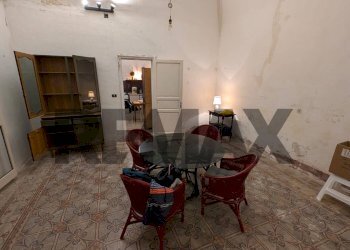 Sala da pranzo - Villa contrada Berbarello
 
439, Marsala - foto 8