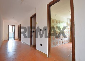 Hall / corridoio - Three-room apartment Via Livenza
 
14, Noale - photo 4