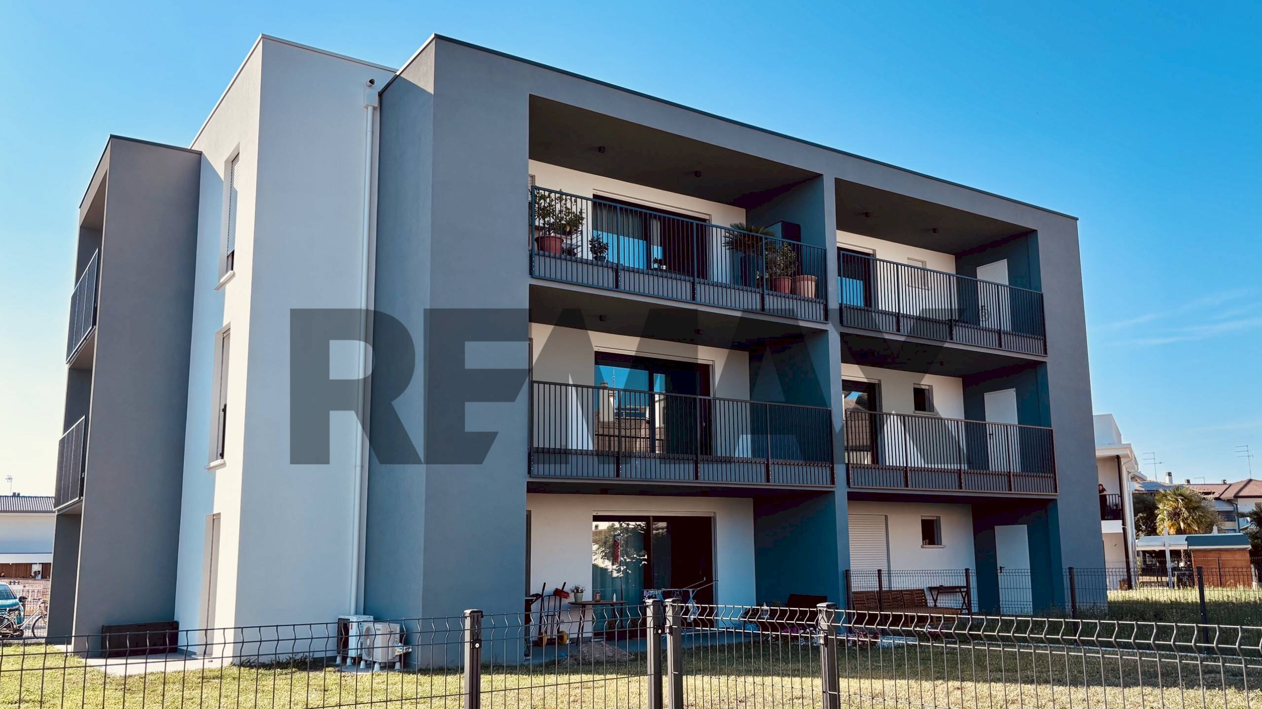 Edificio all\'aperto - Trilocale Via goldoni
 
snc, Jesolo - foto 1