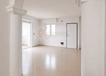 Foto 1 - Trilocale via dante alighieri
 
49, Sassari - foto 1