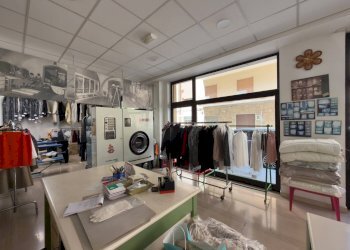 Foto 9 - Commercial Premises Tre Novembre
17-19/A-19/B, Barletta - photo 9