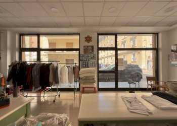 Foto 10 - Commercial Premises Tre Novembre
17-19/A-19/B, Barletta - photo 10
