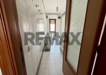 Hall / corridoio - Three-room apartment Via Delle Libellule
 
17, Cagliari - photo 25