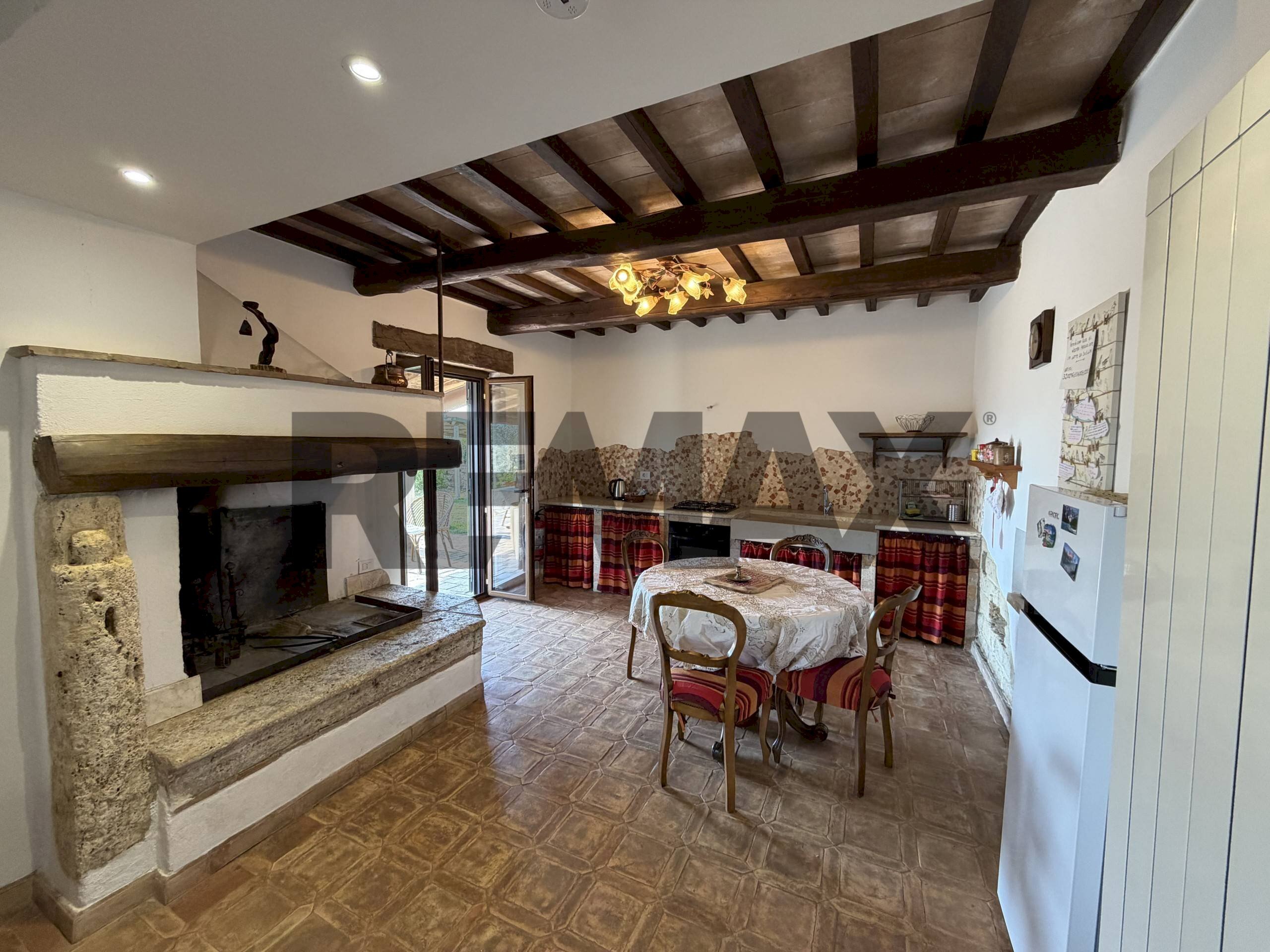Sala da pranzo - Casa indipendente LOC. FORMICA
 
SNC, Pitigliano - foto 1