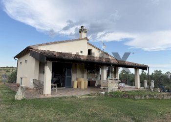 Casa all\'aperto - Casa indipendente LOC. FORMICA
 
SNC, Pitigliano - foto 5