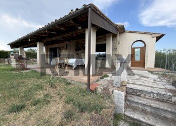 Casa all\'aperto - Casa indipendente LOC. FORMICA
 
SNC, Pitigliano - foto 35