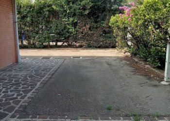 Zona - Capannone via Magazzino, Carpi - foto 1