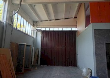 Interno non residenziale - Capannone via Limidi, Soliera - foto 4