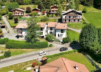 Foto 3 - Trilocale Via Cantoniera
 
20, Castione della Presolana - foto 3