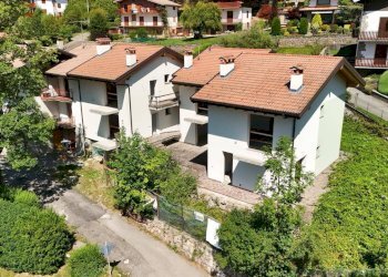 Foto 1 - Trilocale Via Cantoniera
 
20, Castione della Presolana - foto 1