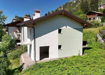 Foto 7 - Trilocale Via Cantoniera
 
20, Castione della Presolana - foto 7