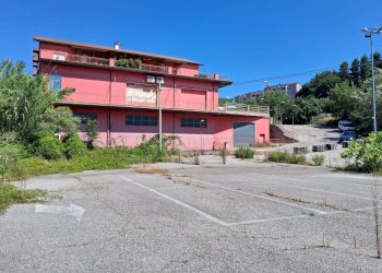 Foto 4 - Commercial Premises Via Filippo Masci
111, Chieti - photo 4