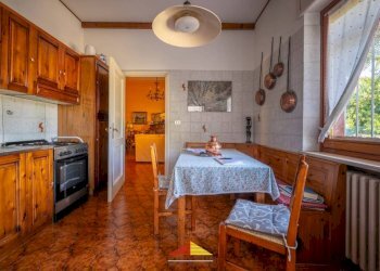 Cucina - Villa a Schiera largo Caduti sul Lavoro, 9, Saluzzo - foto 16