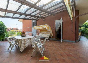 Veranda - Terraced Villa largo Caduti sul Lavoro, 9, Saluzzo - photo 25