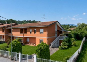 Vista - Villa a Schiera largo Caduti sul Lavoro, 9, Saluzzo - foto 27
