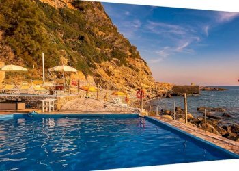 Piscina - Hotel Lungomare Cristoforo Colombo, 102, Ospedaletti - foto 42