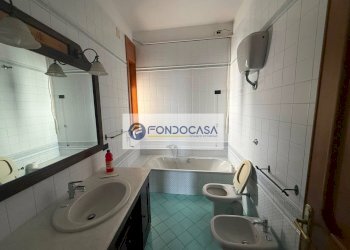 Foto 12 - Three-room apartment via solferino
 
27, San Pietro in Lama - photo 12